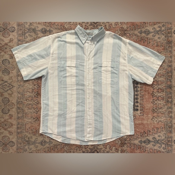 Levi’s Vintage Blue & White Collared Short Sleeve Casual Button Down Men’s XL - Picture 1 of 6